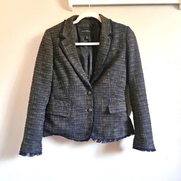 Banana Republic tweed blazer size 6 Petite Small patch pockets collared fringe - Picture 3 of 7